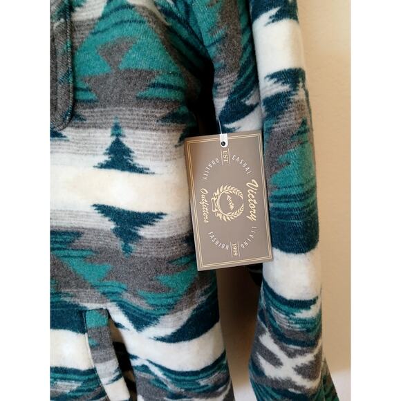 Victory Outfitters teal & gray thick flannel shacket quilted lining aztec print - Picture 4 of 7